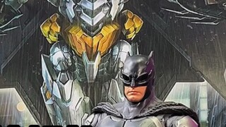 Membuka kotak Batman rakitan bergaya mecha