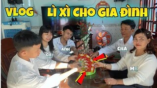 (Vlog) Mùng 1 Tết Chơi Lớn Bỏ Tiền Ra Lì Xì ‘‘Cha Mẹ’’ Xem Thử Phản Ứng Và Cái Kết