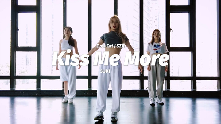 Dance cover dengan lagu Doja Cat Feat. SZA - "Kiss Me More"