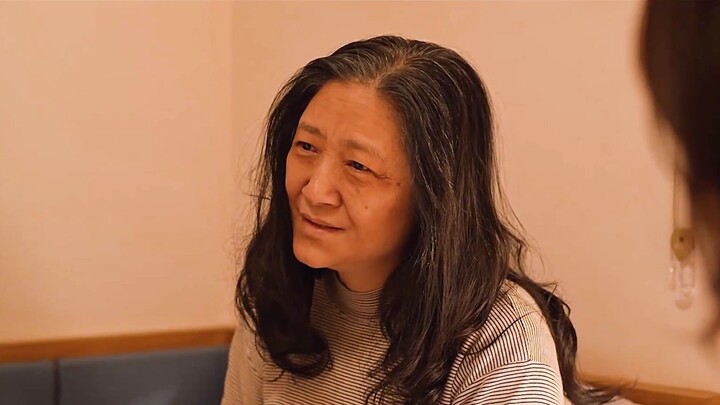Ibu mertua yang jahat mengaku sebelum kematiannya bahwa Wang Yiding bukanlah putra kandungnya, dan S