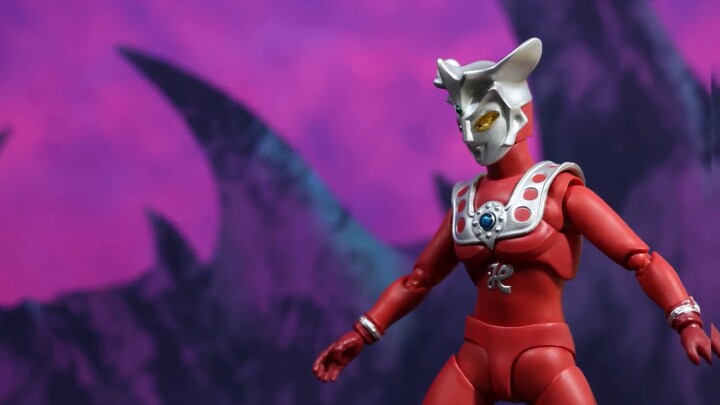 [Hoạt hình stop-motion, chiến đấu] Ultraman Leo VS Ultraman Zero! Quyền anh vũ trụ, kỹ thuật bí mật!