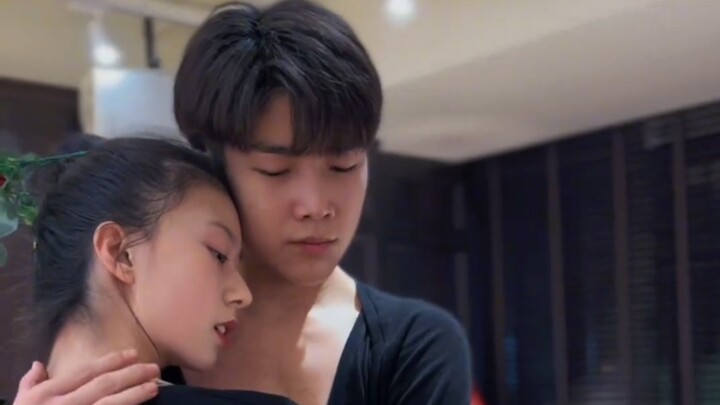 Suasana #王成mo李素晌 penuh