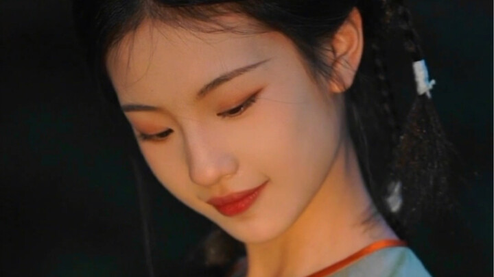 在我心里，她往那一站 故事就开始了~