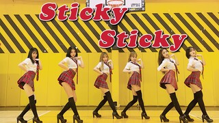食物链的顶端 是姐姐 | 学姐让你放学后来一下篮球场🏀 Hello Venus【Sticky Sticky】神翻跳 原场景再现 校服版 | 女团永动机
