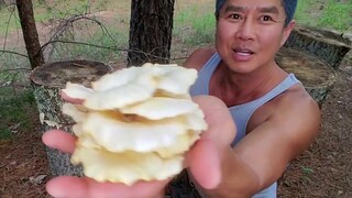 Van Darkholme 庆祝小闪电 今天农庄大吃一顿