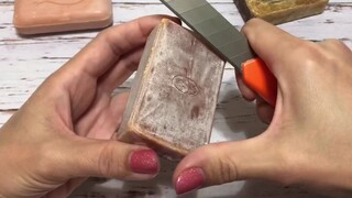Loại xà phòng cứng có thể cắt mịn thành bột, quá đã!