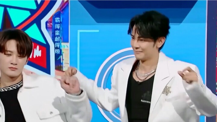 [Pertunjukan Variasi Luar Biasa Wang Dongcheng] Chemistry panggung ajaib dari grup “Meet in Tancheng