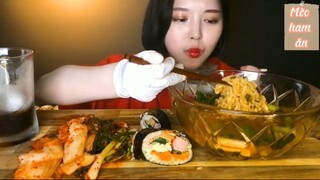 Mì ramen x2, hành xuân, trứng, cơm cuộn, hành ngâm, kimchi 5 #amthuc