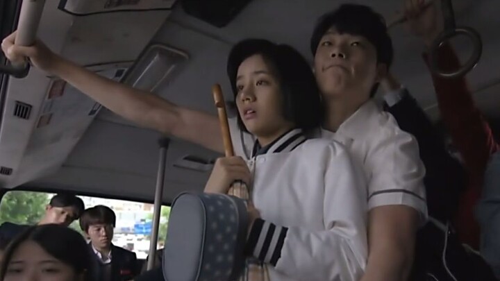 Đây có lẽ là điều dũng cảm nhất mà Go Hwan đã làm cho mối tình đầu của mình, "Reply 1988" Tập 4