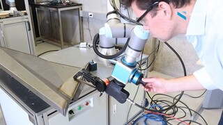 Mimic with FT Tracker: Weld Seam Removal