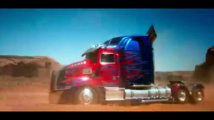 Optimus Prime's most handsome transformation, full blood resurrection, calling all Autobots