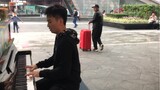 Piano playing of <Guren No Yumiya> in the street|<Attack on Titan>