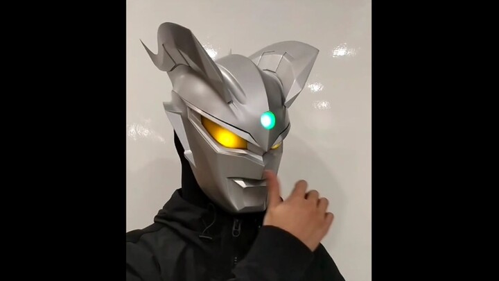 I am Zero, the son of Ultraman Zero and Seven!