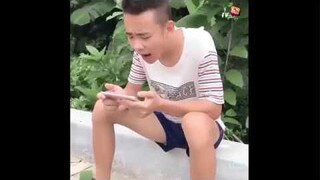 คลิป ตลก ขำขัน แกล้งคน ของพี่จีน Funny 2017