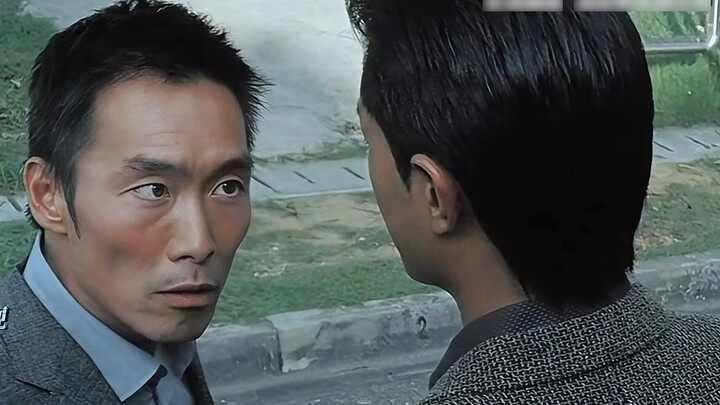 Tôi quan tâm đến tiền chứ không phải con người. Hãy đưa tiền cho tôi và tôi sẽ làm mọi việc cho bạn.