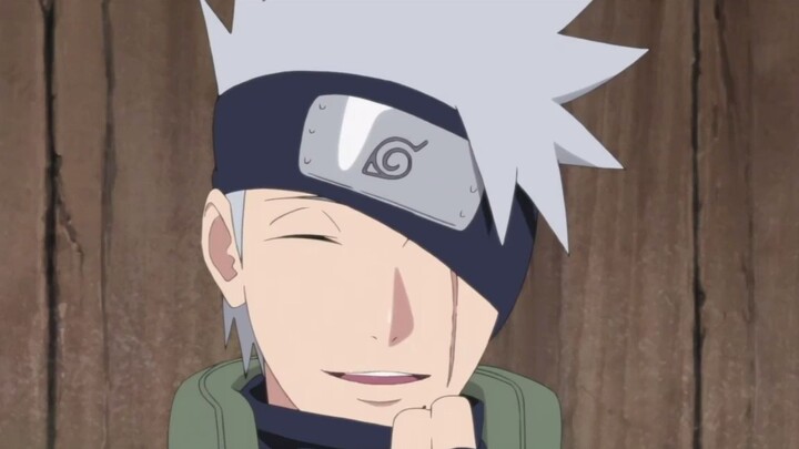 This is the only time Kakashi shows his full face in the entire series