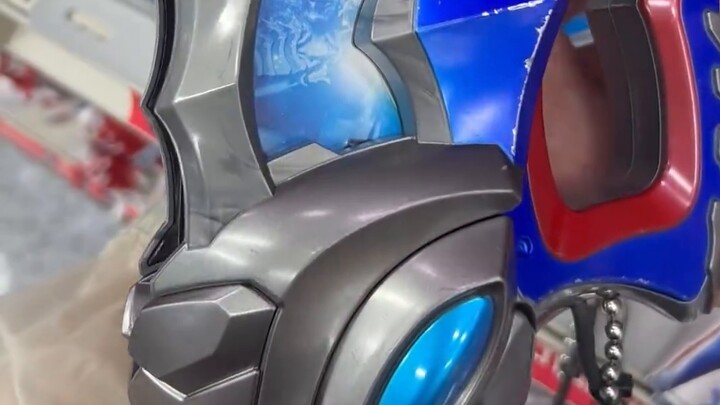 Demonstrasi Gambar Kartu Ultraman Decai Arcade Kartu Ultra Dimensi Edisi Pertama
