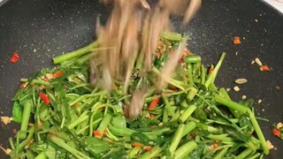 tumis kangkung ikan teri