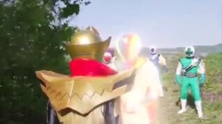 [Kikai Sentai Zenkaiger] [Clip] Stacey kena senjata makan tuan! wkwkwkwkwk