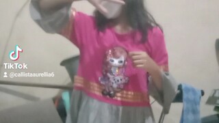 duet sama tetangganya