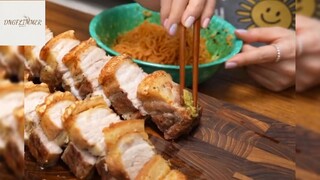 Ăn và cảm nhận món thịt quay và mì cay trộn #anngon
