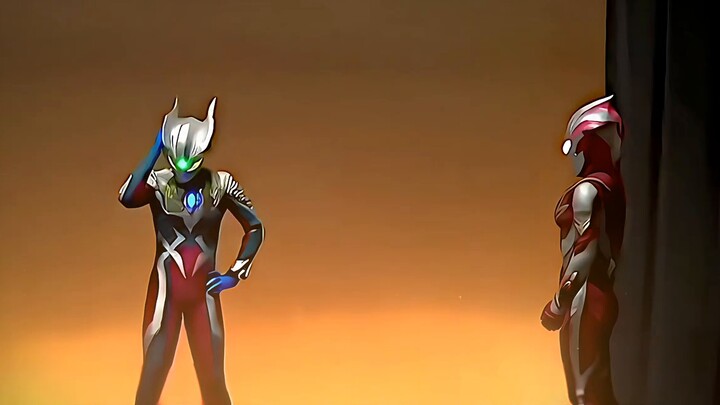 These two guys are finally in the same frame