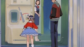 Sakura-chan lần đầu tiên trong đời lên máy bay và bị anh trai lừa.