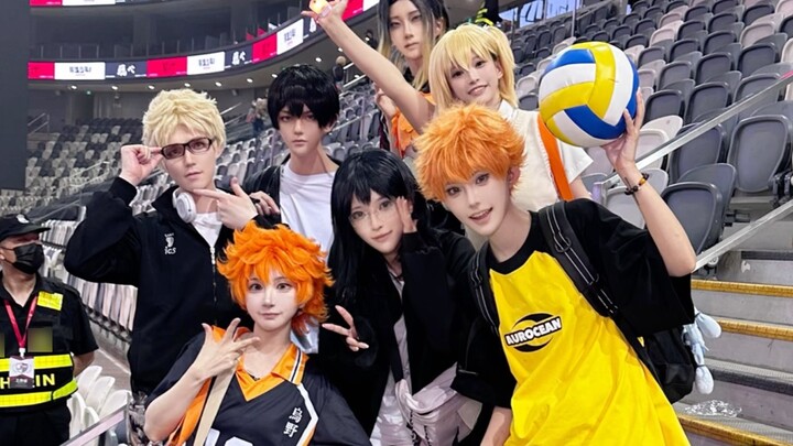 What is it like to watch the premiere with friends and family cosplaying as a volleyball player?