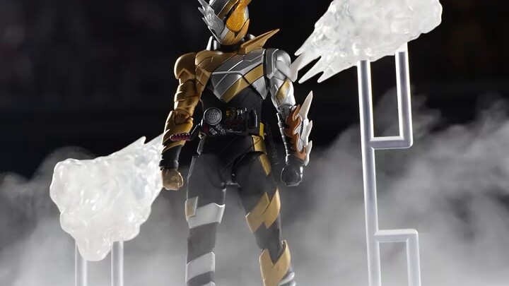 ฉันได้รับรุ่นจำกัดปีแห่งมังกรหรือไม่? กระต่ายทองและมังกรเงิน! Bandai shf Kamen Rider สร้างรูปแบบ Dra