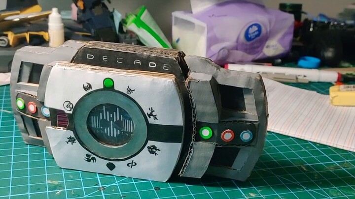 This is a cardboard decade belt?! Can it be new? How is it made?