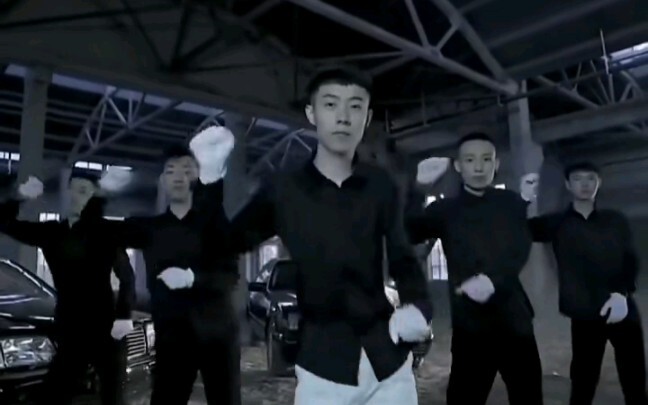 ชิงไห่สั่น แต่เป็นเพลงแอนิเมชั่นในวัยเด็ก