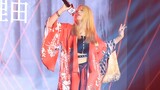 Meledakkan penonton! Gadis itu menyanyikan cover langsung "Kimetsu no Yaiba", lagu ilahi yang paling