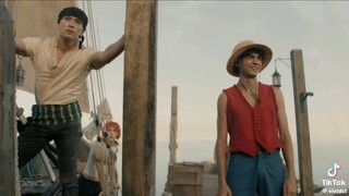 Luffy live action vẫn vô tri từ diễn viên đến giọng lồng tiếng