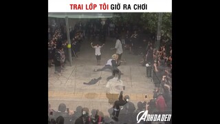 Trai Lớp Tôi Giờ Ra Chơi