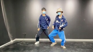 okk! The DONG version is coming to Liao! Two hip-hop boys dancing duet? Let’s battle! Thanks to my s