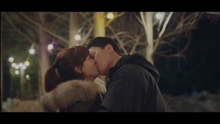 Kim Ha-Neul( Seo Jeong-Won )and Yeon Woo- Jin( Kim Tae- Heon )Emotional Kiss in Nothing Uncovered