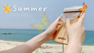 เล่นเพลง "Summer" จากหนัง Kikujiro บนชายหาด นี่คือกลิ่นอายแห่งฤดูร้อน