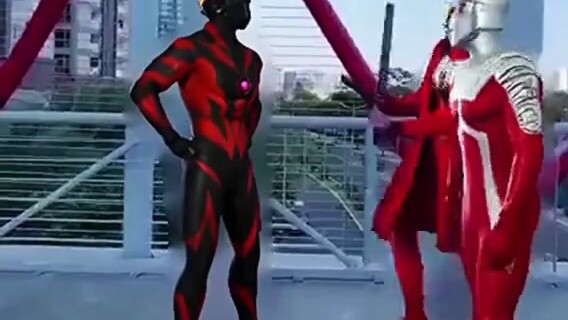When Belia had two female Ultramen cheering him on