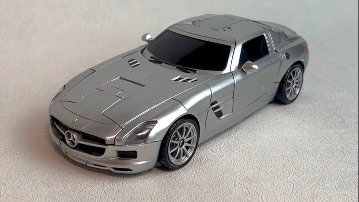 A Mercedes sports car that can transform? Transformers CE Soundwave
