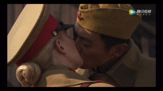 Zhu Yawen's lustful kiss scene