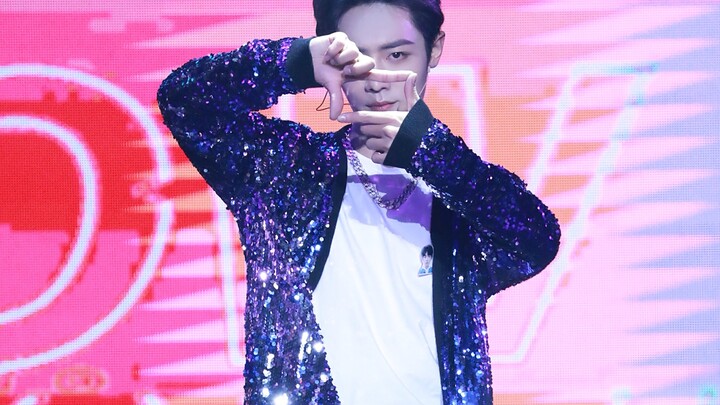 [Xiao Zhan] Musik dansa tenggelam dalam panggung campuran arah pemotongan dan pembakaran