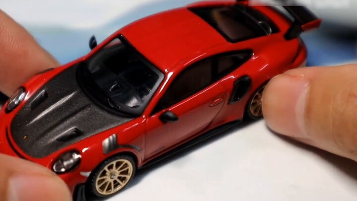 [Chia sẻ xe #10+Xổ số 500 người theo dõi] MINIGT 1:64 Porsche 911 GT2 RS, cả đời đừng quên trúng số,