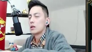Người dẫn chương trình đã phá hỏng thư viện tài liệu 91: Có sai không? LWX Kaisa 1v3 PDD bị F6 giết 