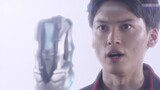 Why does it take Ultraman so long to transform now? Let's start with the Flash Sword.