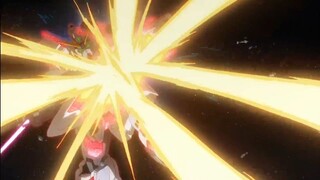 Gun: Hắn ở gần quá, sao cậu không đâm hắn đi! NT Gundam chưa được phong ấn~