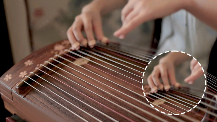  "Wu Ji" dengan guzheng (kecapi)