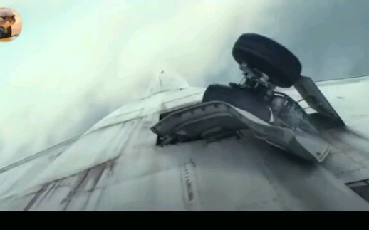 Can an airplane be flown like this?!