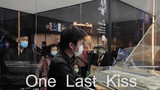 [Piano] Đàn bản One Last Kiss giữa trung tâm thương mại