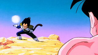 Why can't Vegeta, who has transformed into a giant ape, defeat Ginyu even though he has a combat pow