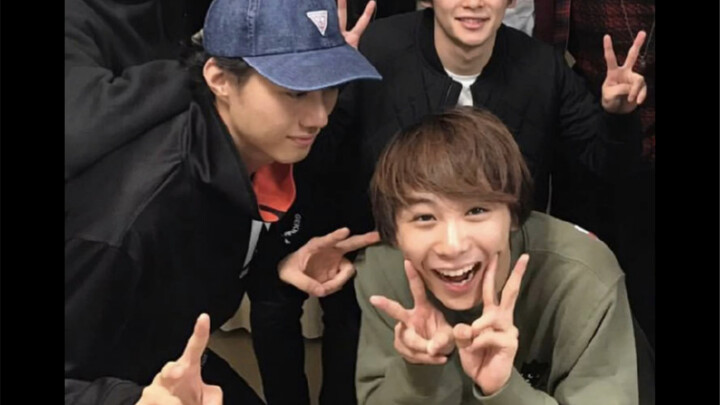 Who else hasn’t eaten Ryotaro Kosaka and Kenta Suga! ! ! ! ! ! ! ! ! ! ! ! Send sweets to everyone